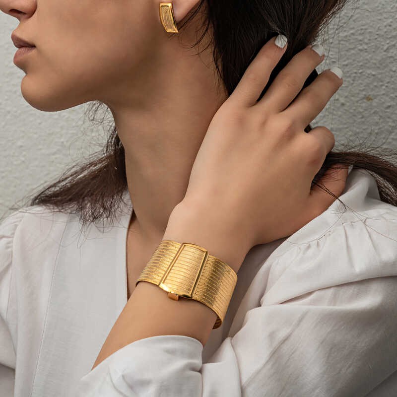 Altın Burada 7/24 Açık Online Kuyumcu