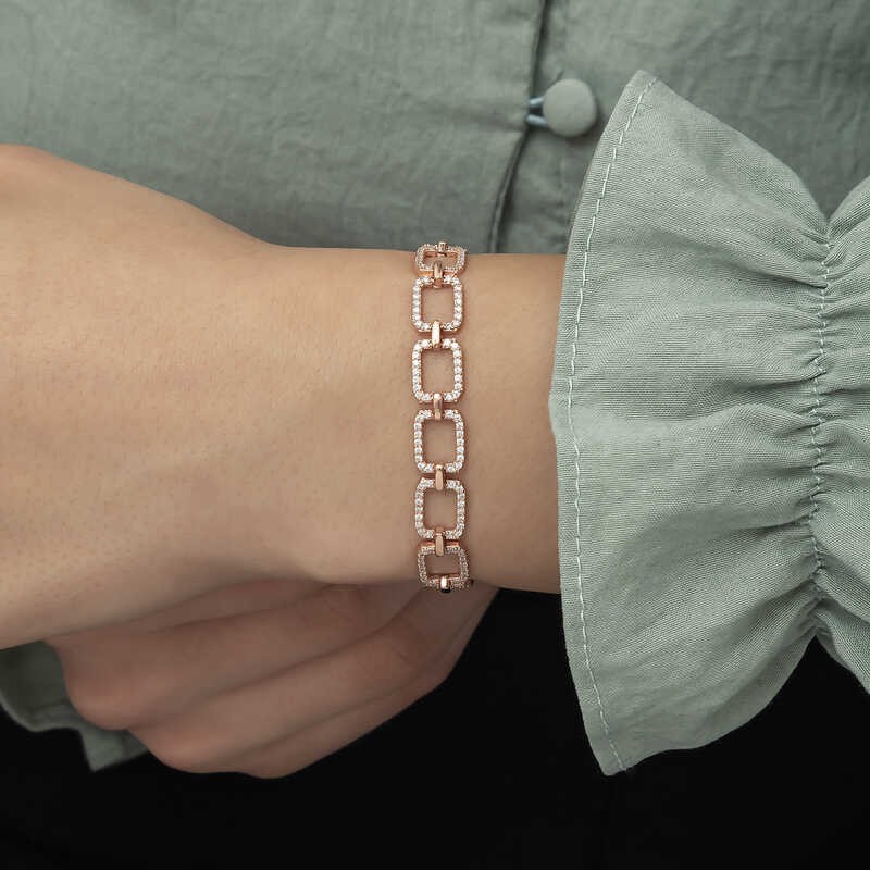 Altın Burada 7/24 Açık Online Kuyumcu