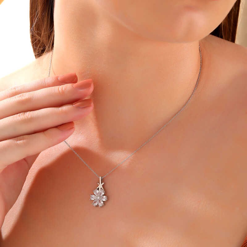 Altın Burada 7/24 Açık Online Kuyumcu