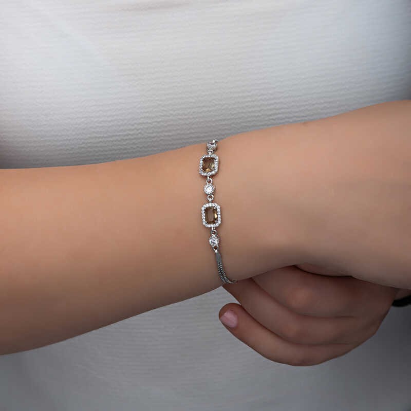 Altın Burada 7/24 Açık Online Kuyumcu