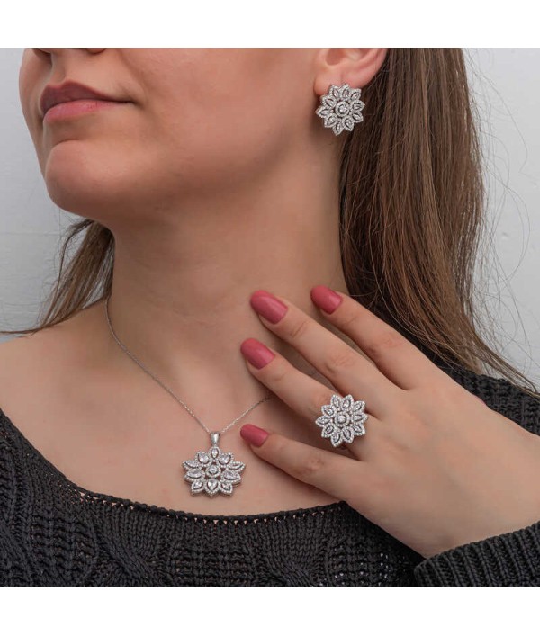 Altın Burada 7/24 Açık Online Kuyumcu