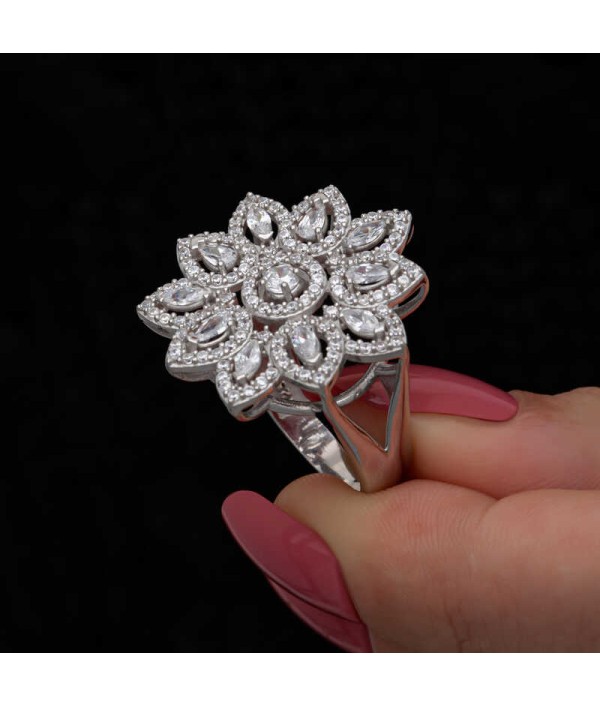 Altın Burada 7/24 Açık Online Kuyumcu