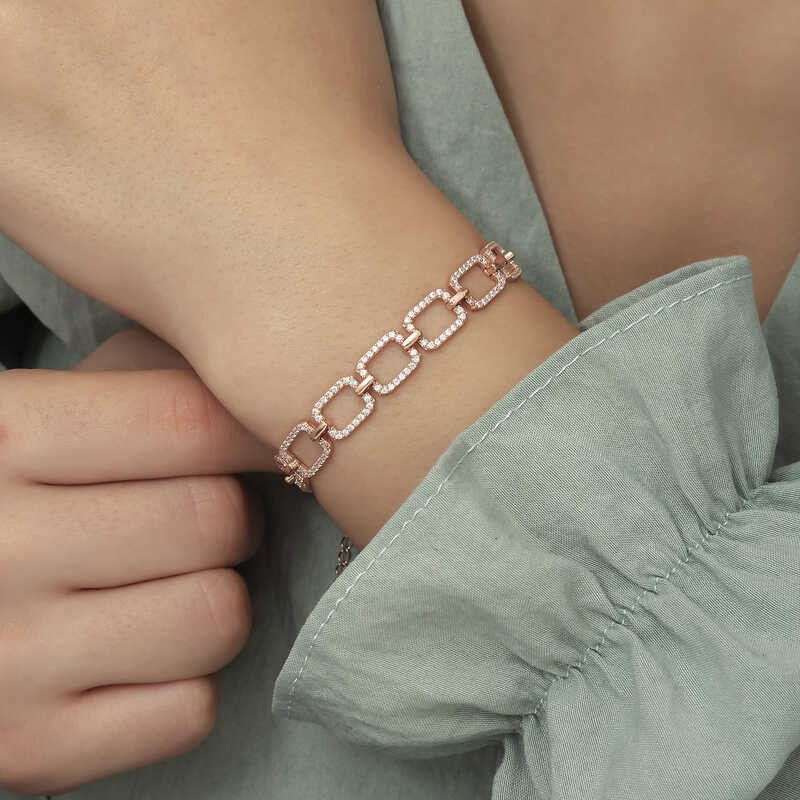 Altın Burada 7/24 Açık Online Kuyumcu