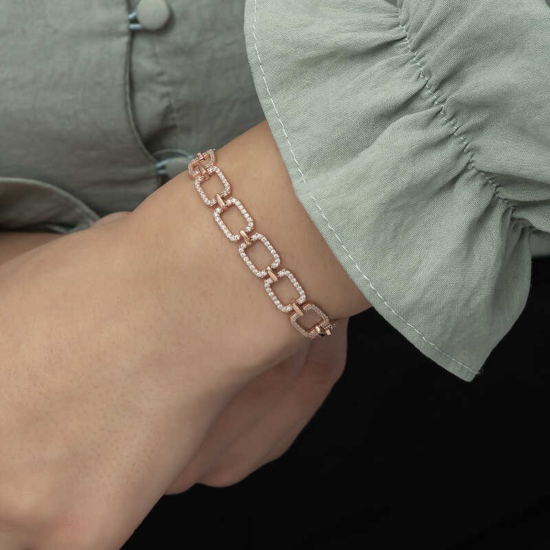 Altın Burada 7/24 Açık Online Kuyumcu